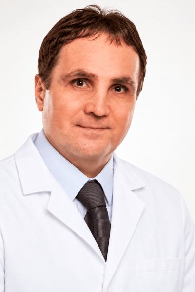 Dr Ádám Zoltán